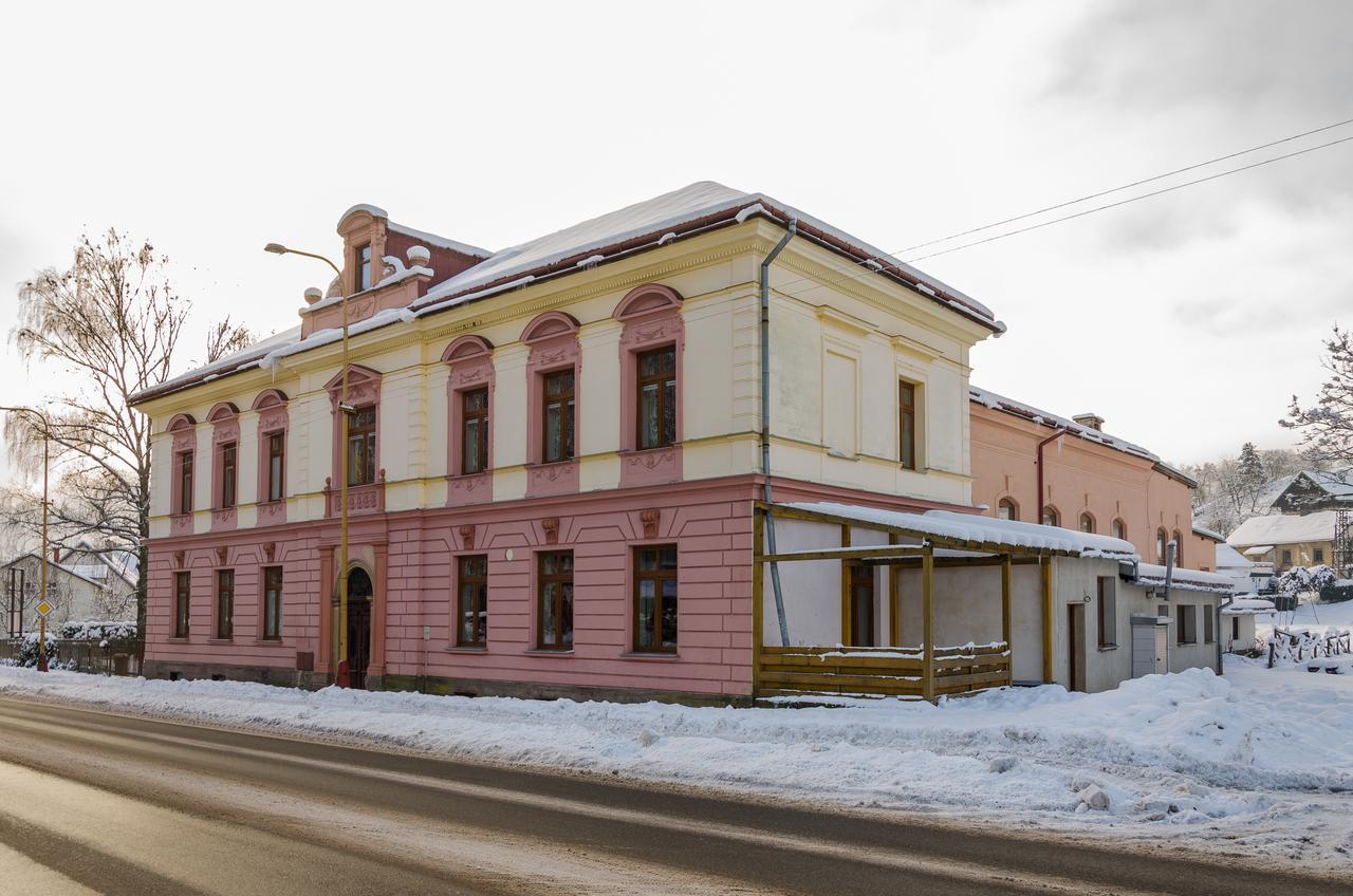 Penzion Sportino Svoboda nad Upou Exterior photo